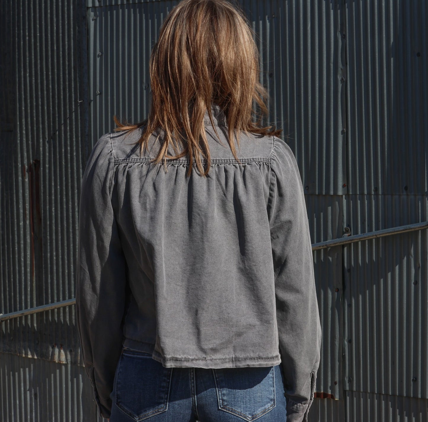 Shirring Detailed Shoulder Denim Jacket