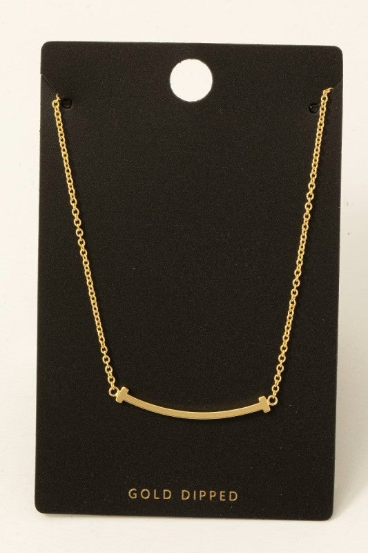Curve Appeal Necklace