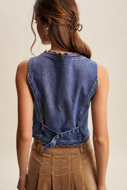 Scallop Button-side Denim Short Set