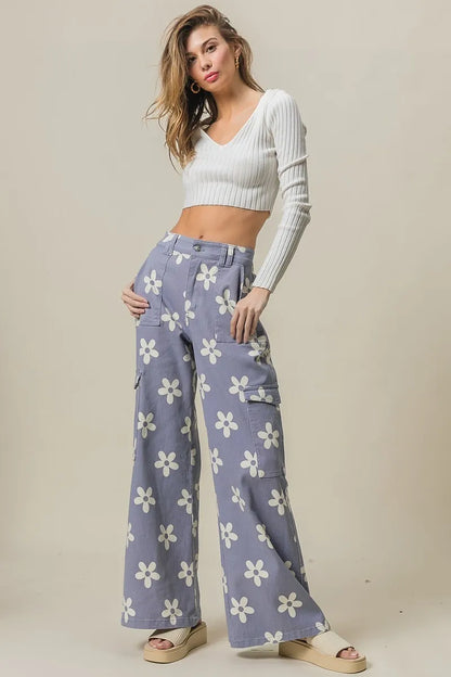 BiBi Flower Printed Side Pocket Wide Pants