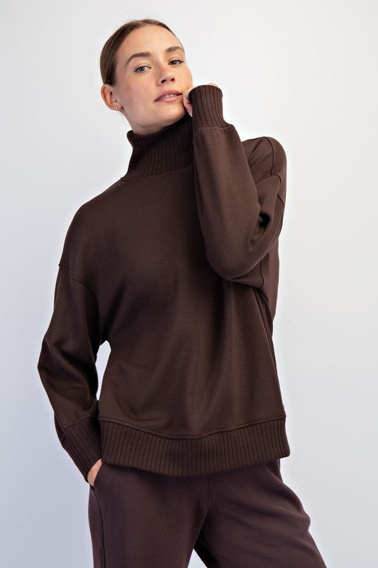 Calm Comfort Pullover