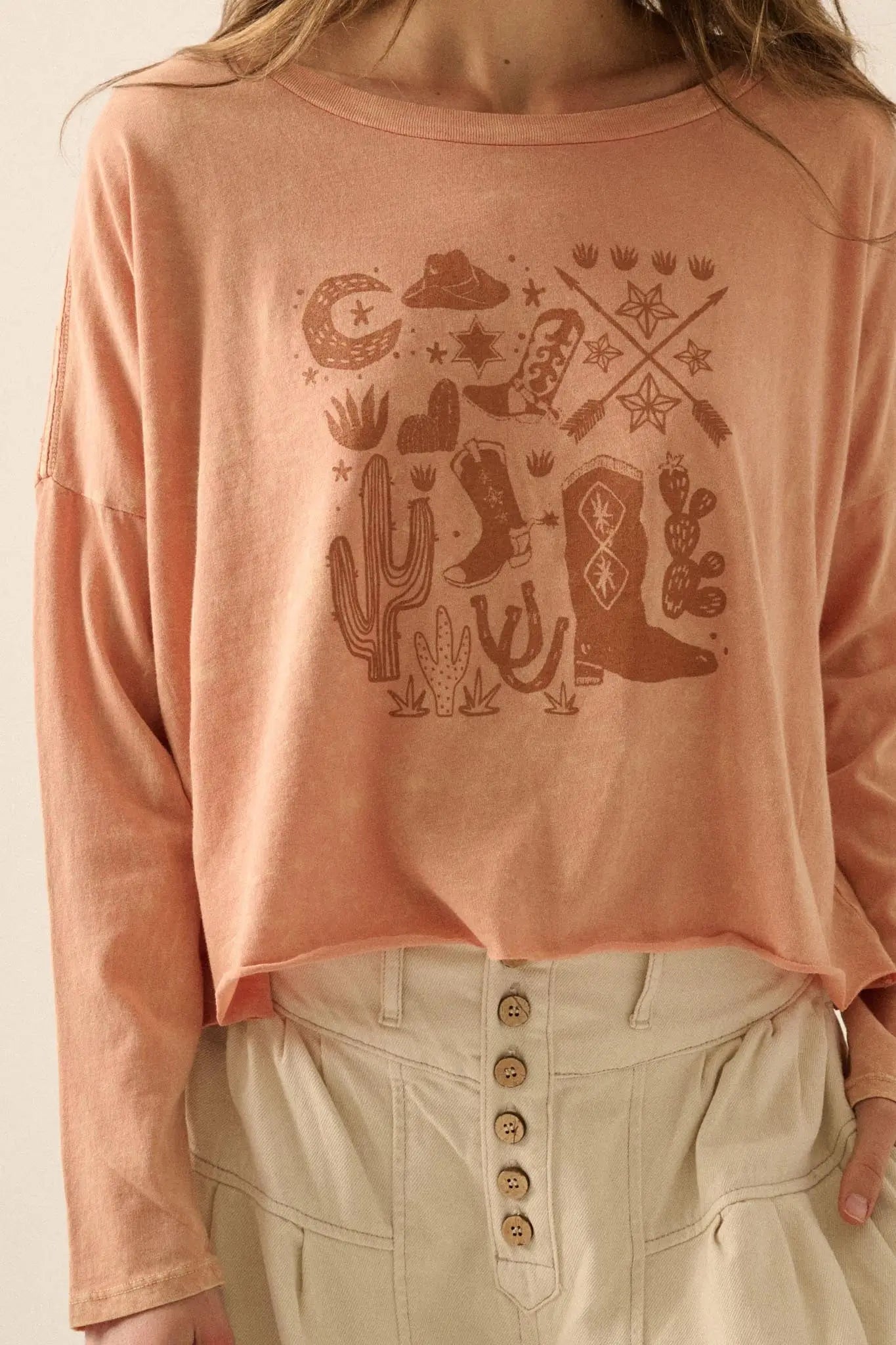 Western Spirit Cropped Long-Sleeve Graphic Tee