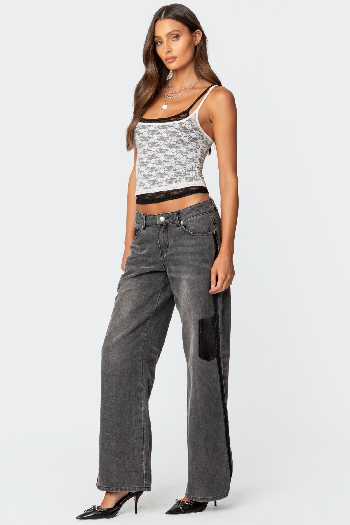 Contrast Pocket Washed Low Rise Baggy Jeans