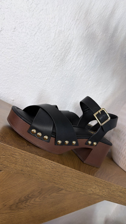 The Classic Stud Heel, Black