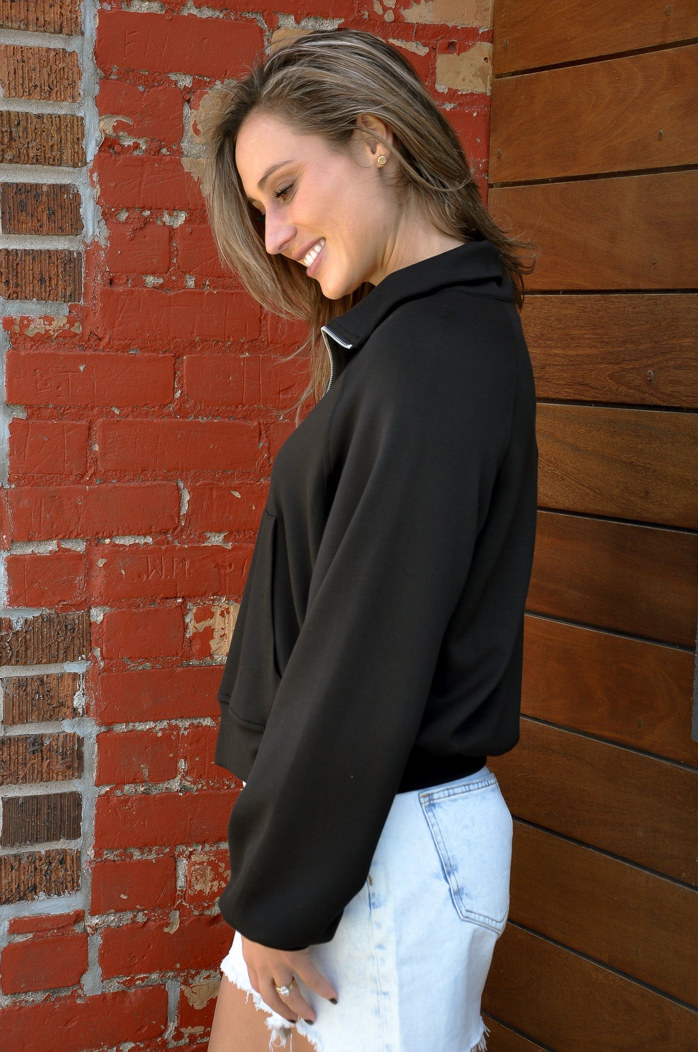 Half-zip Collar Pullover