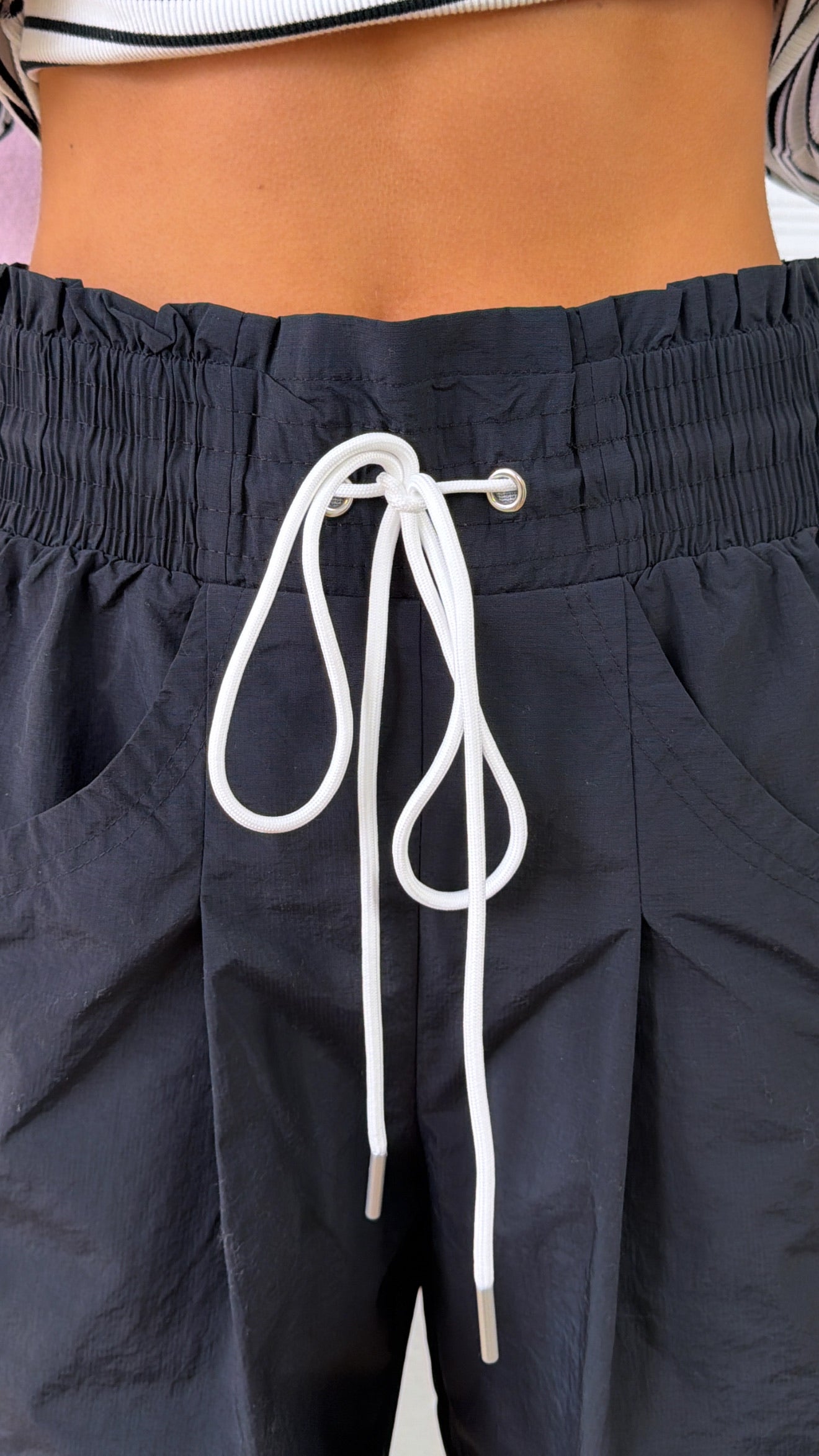 WindBreaker Contrasted Pant, Black/White
