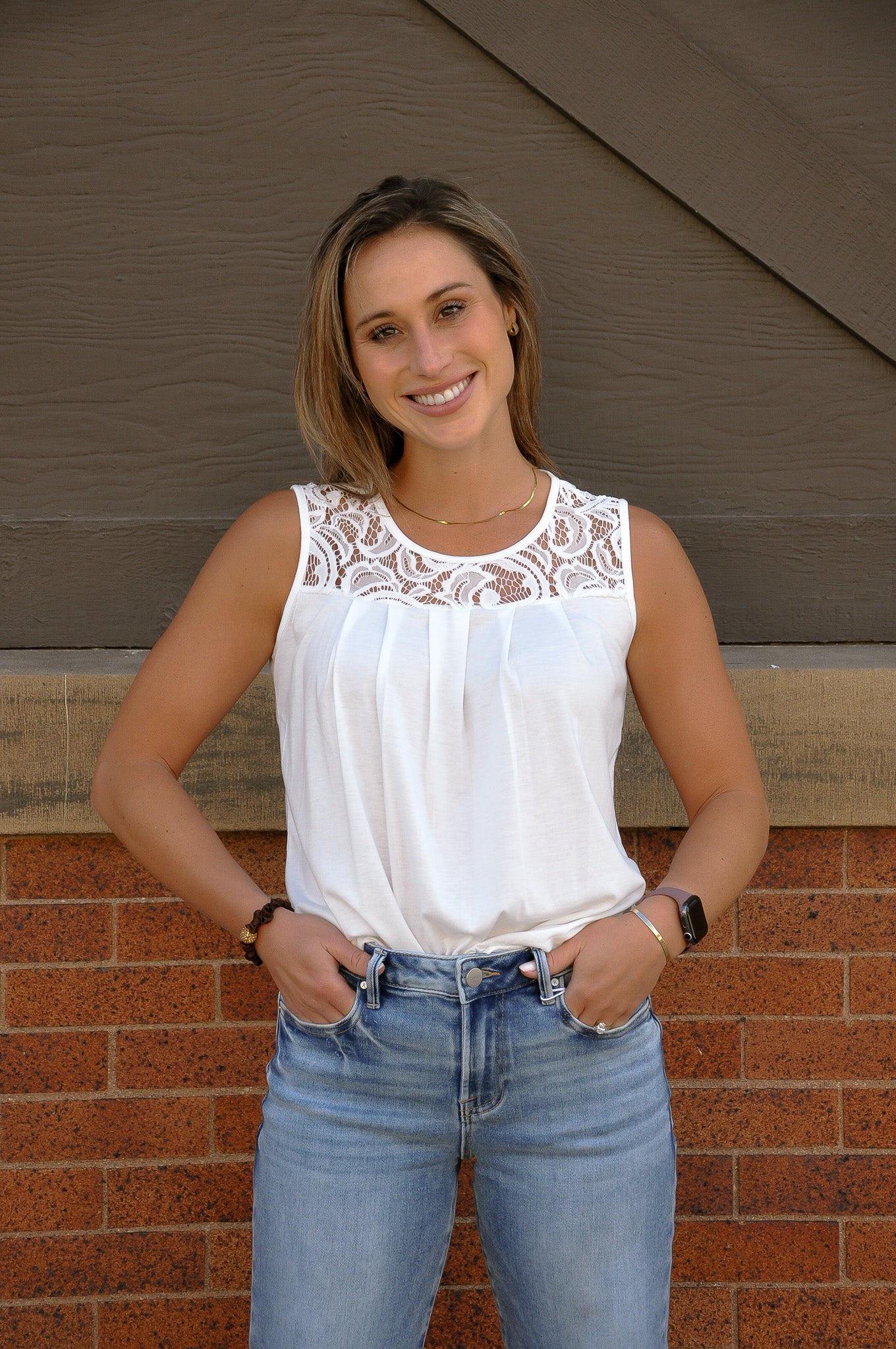 Lace Pleated Sleeveless Summer Blouse