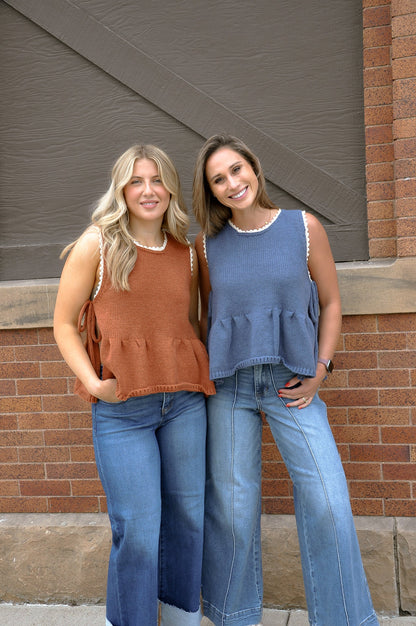 Lace Trim Side Tie Knit Peplum Top