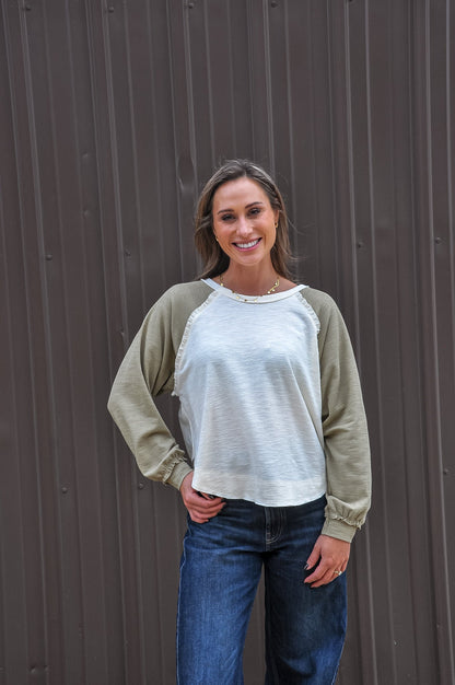 Slub Textured Ruffled Edge Sleeves Top