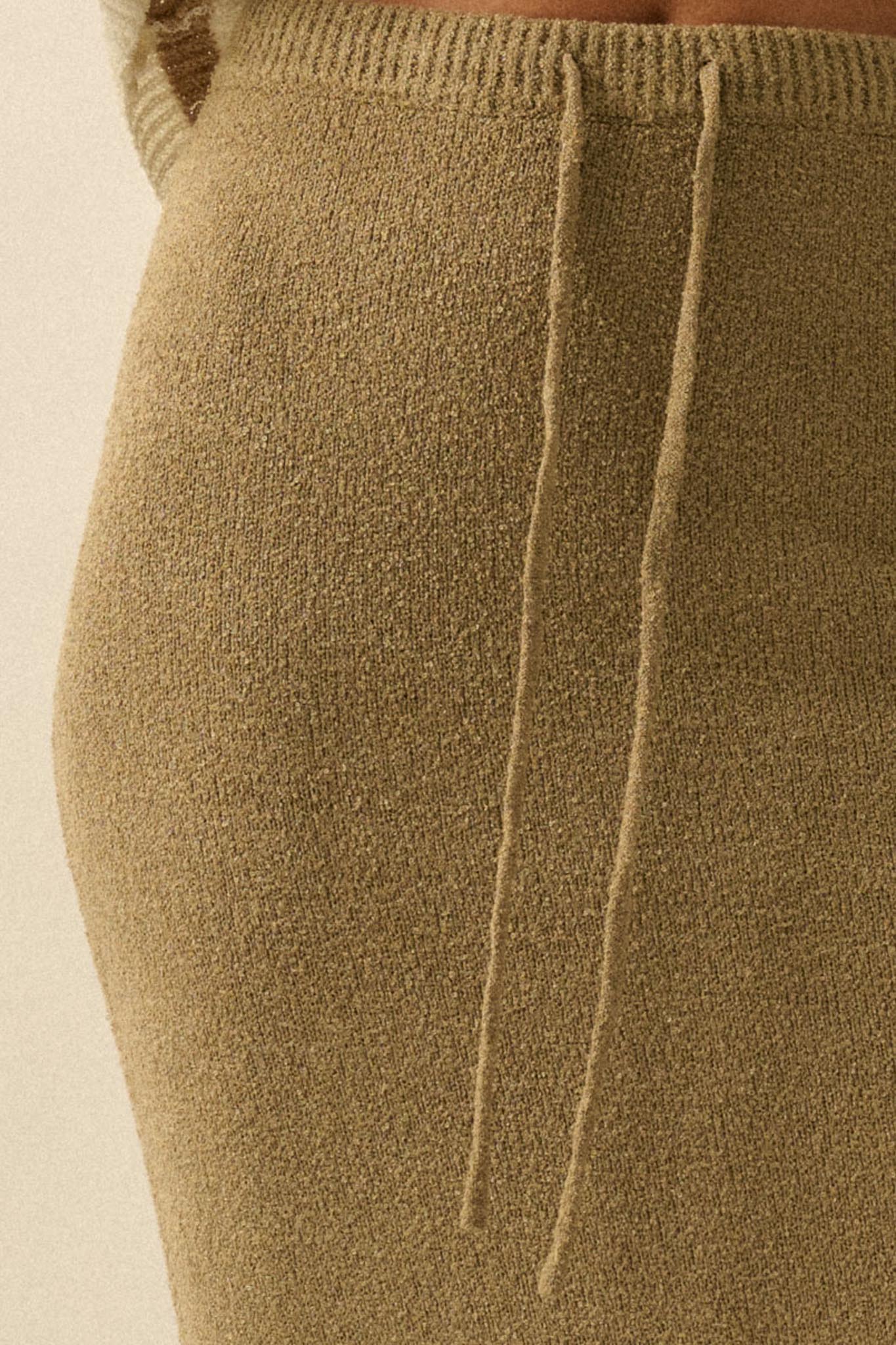 Promise the Label Textured Knit Sweater Midi Skirt
