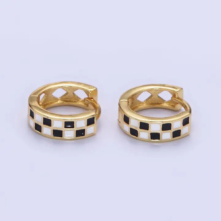 Black/White Checkered Hoops